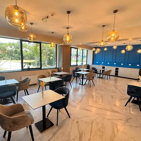 Hotel Kepler 3*
